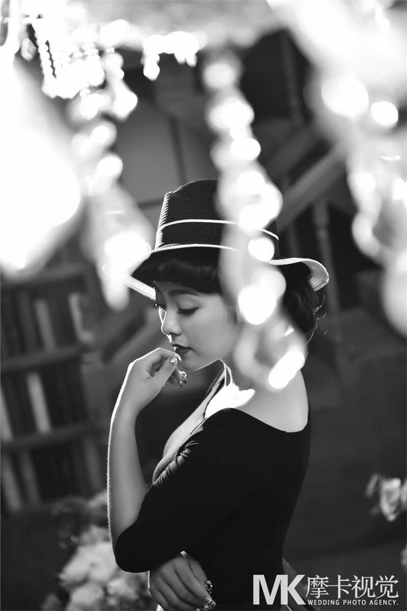 最全复古女郎黑白氛围感时尚图片壁纸