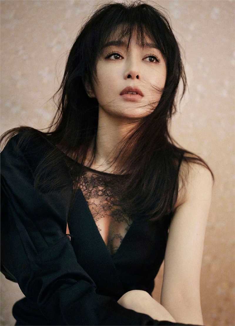 高清秦岚氛围感杂志封面时尚大片图集