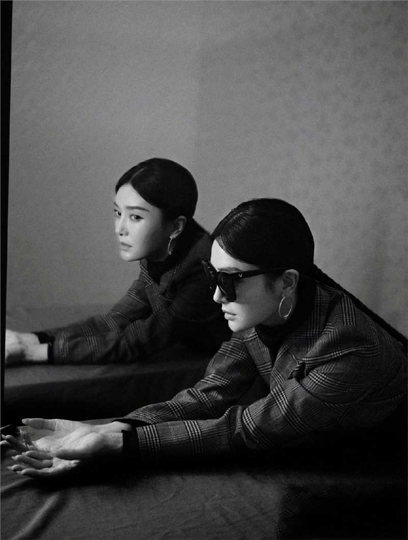 高清秦岚氛围感杂志封面时尚大片图集