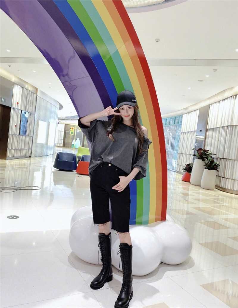 优质Angelababy杨颖露肩衣机场时尚穿搭合集相册