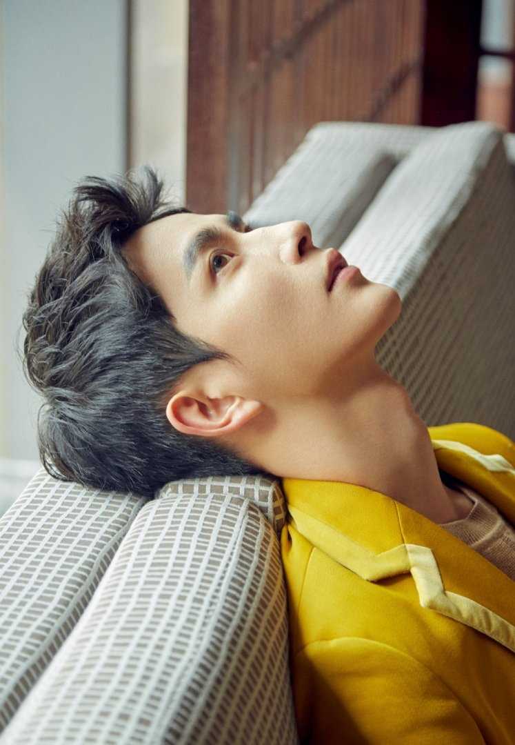 优质于朦胧氛围感复古西装时尚图片