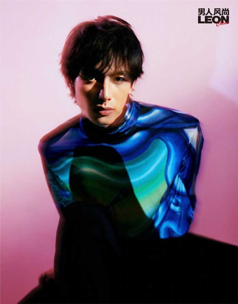 最全宋威龙灯光幻影复古时尚大片相册