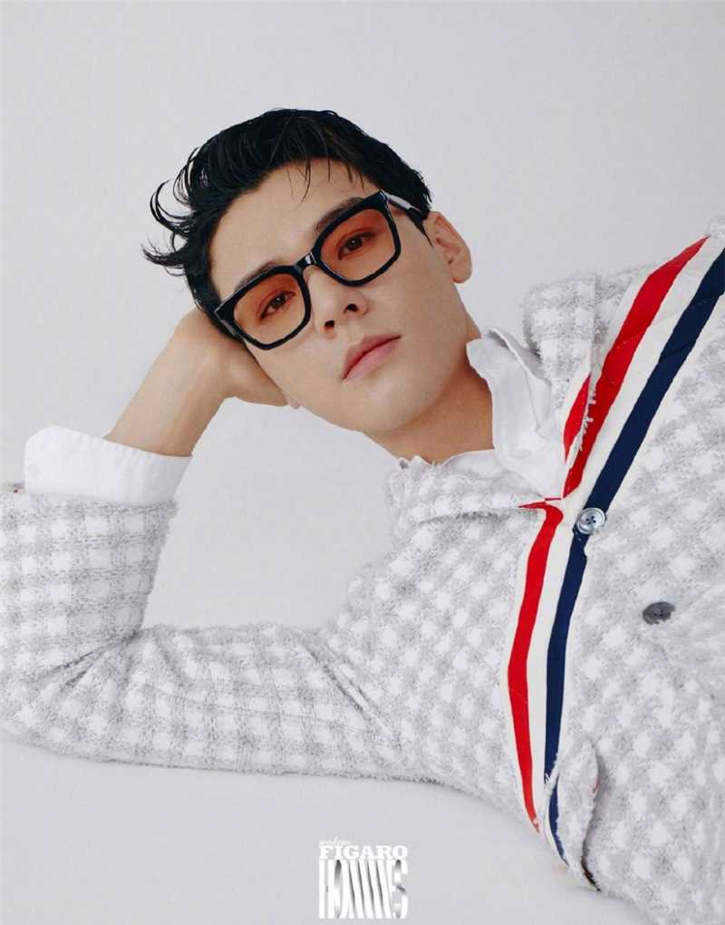 高清龚俊费加罗男士杂志封面俊朗童趣时尚图片图集