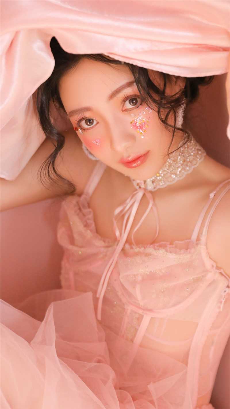 精选"芭比娃娃"少女粉色公主裙甜美可爱风清新图册