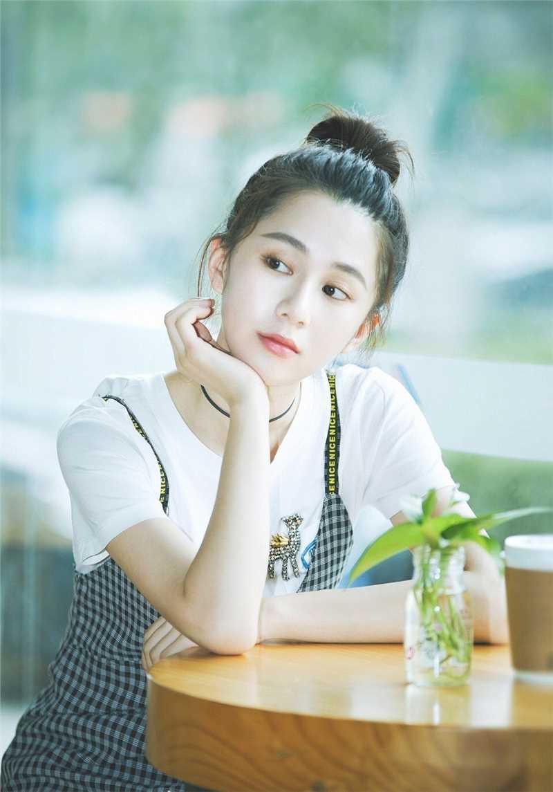 最全元气少女关芯背带短裙活力十足甜美图片相册