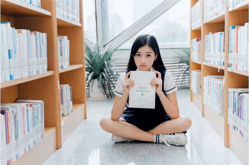 特别专辑大学校花JK制服图书馆内甜美风摄影图片图片