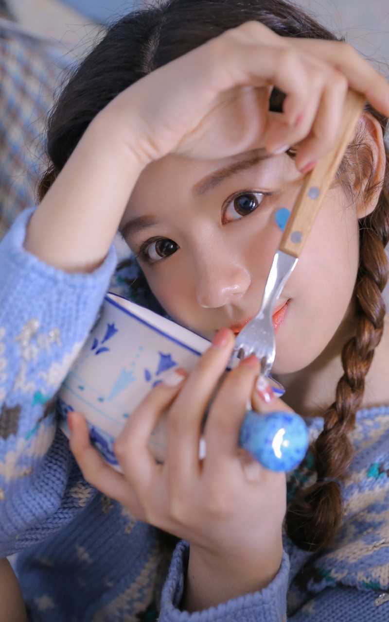优质清纯萝莉美女圣诞蓝色装扮甜美可爱风热图相册