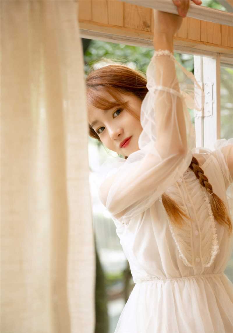 最全清纯美女白色吊带裙唯美图片壁纸