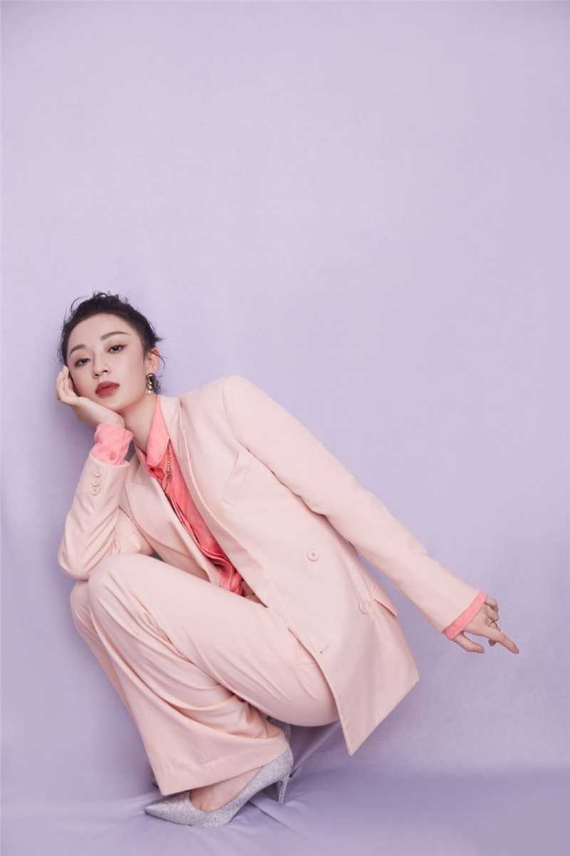 优质百变女神孙佳雨甜酷风图片相册