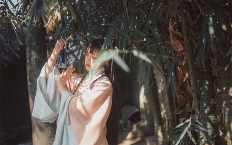 优质柳娇花媚的古装美女唯美图片图片