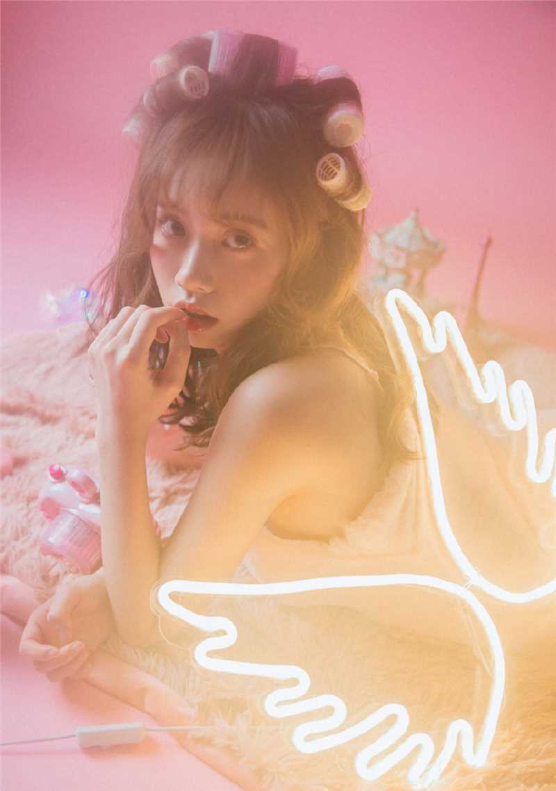 粉红女郎性感图片合集