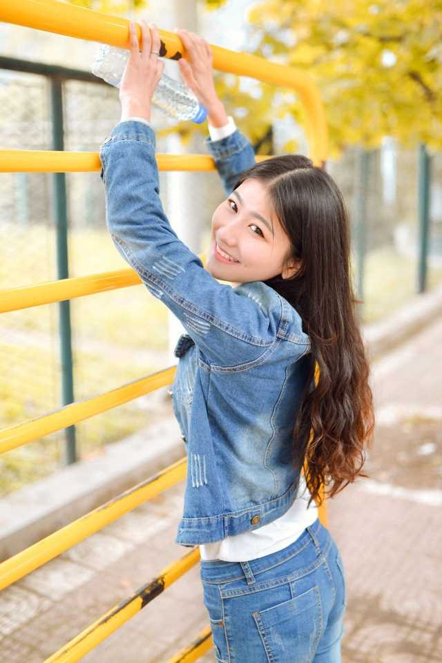 特别专辑清纯美女牛仔套装校园图片合集图片
