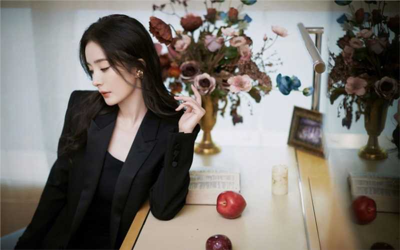 最全杨幂黑丝袜惑时尚图片壁纸