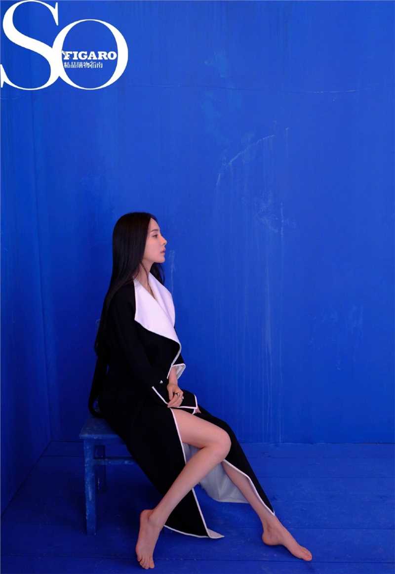 高清杨幂色彩反差感情绪化时尚大片图册