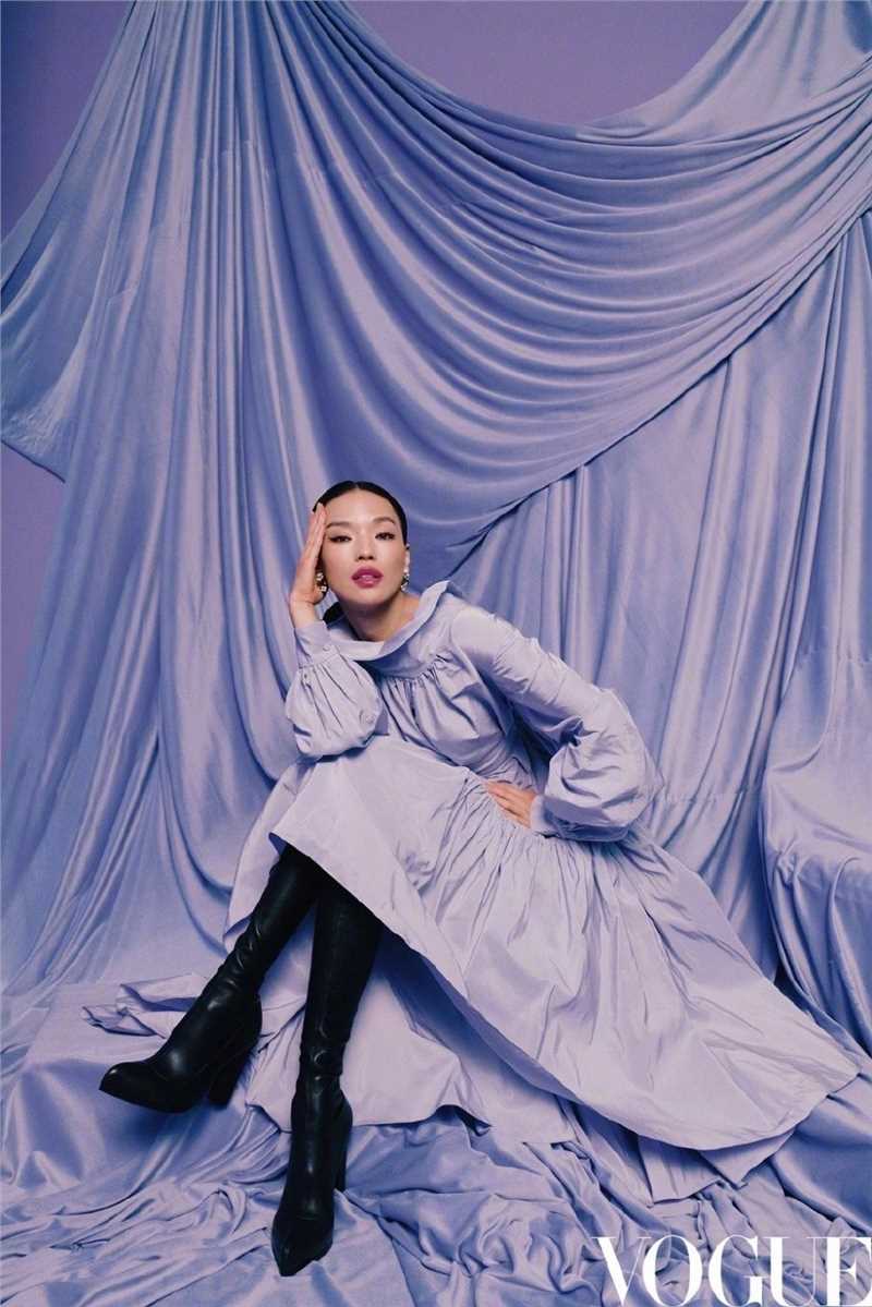 舒淇反差感撞色穿搭时尚大片