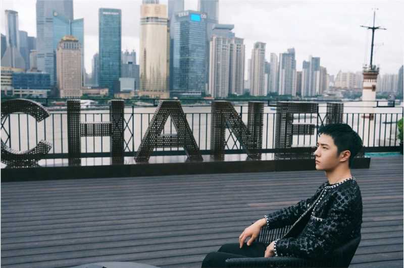 最全王一博上海外滩氛围感时尚大片相册