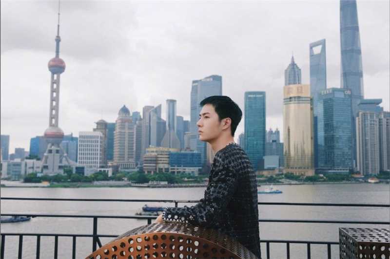 最全王一博上海外滩氛围感时尚大片相册