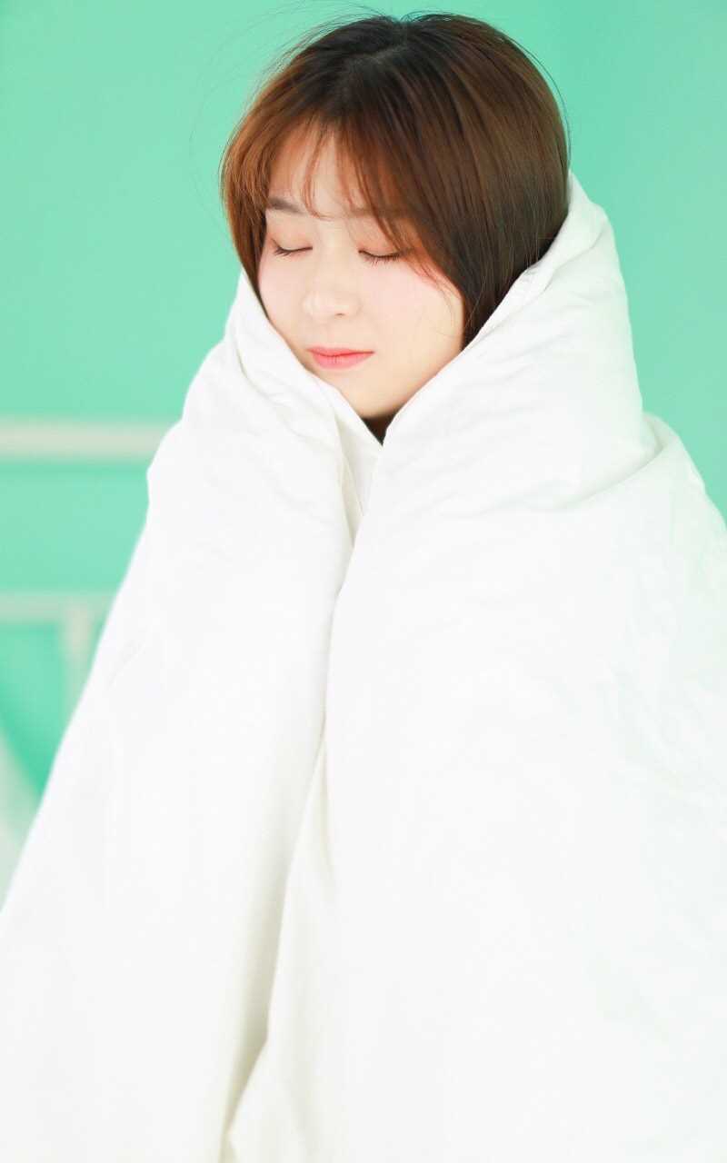 最全蕾丝吊带美女露腰性感图片相册