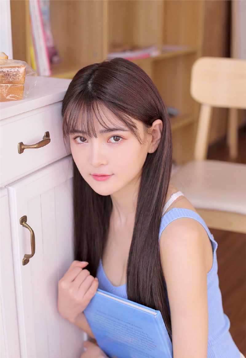 高清甜美少女蓝色吊带清新合集图集