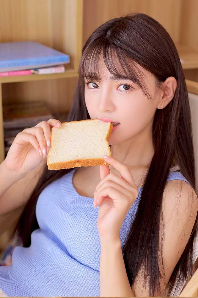 高清甜美少女蓝色吊带清新合集图集