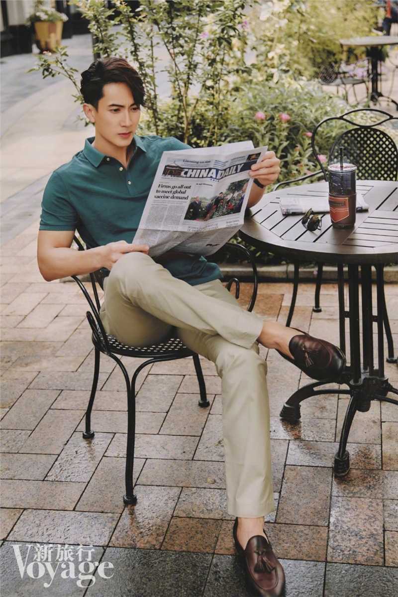 优质"不老男神"吴尊海边新旅行杂志时尚大片图片