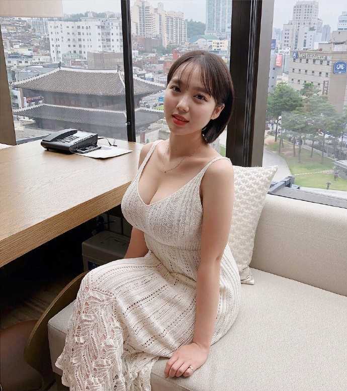 特别专辑极品美女蓝色泳衣湿发性感合集图片