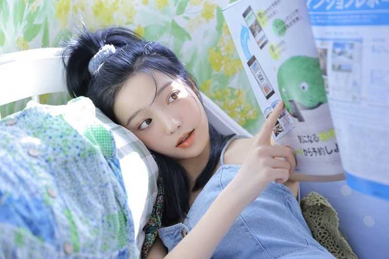 最新运动少女牛仔露肩连衣裙甜美性感风清新合集图集