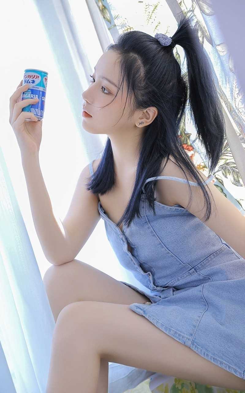 最新运动少女牛仔露肩连衣裙甜美性感风清新合集图集