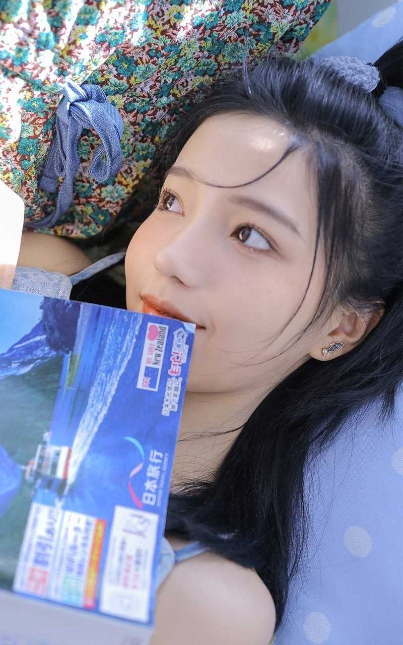 最新运动少女牛仔露肩连衣裙甜美性感风清新合集图集