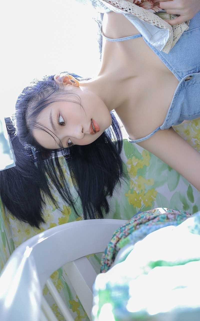 最新运动少女牛仔露肩连衣裙甜美性感风清新合集图集