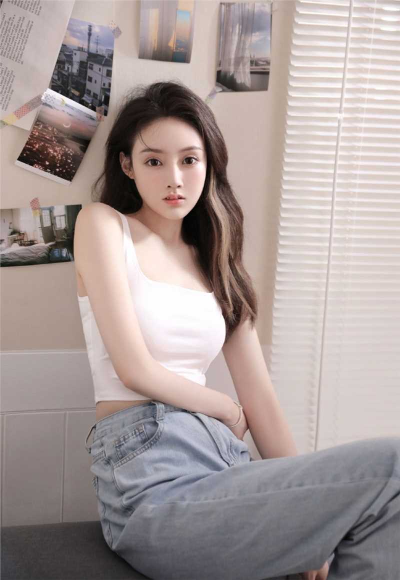 精选极品美女高腰阔腿裤甜美性感风图片图册