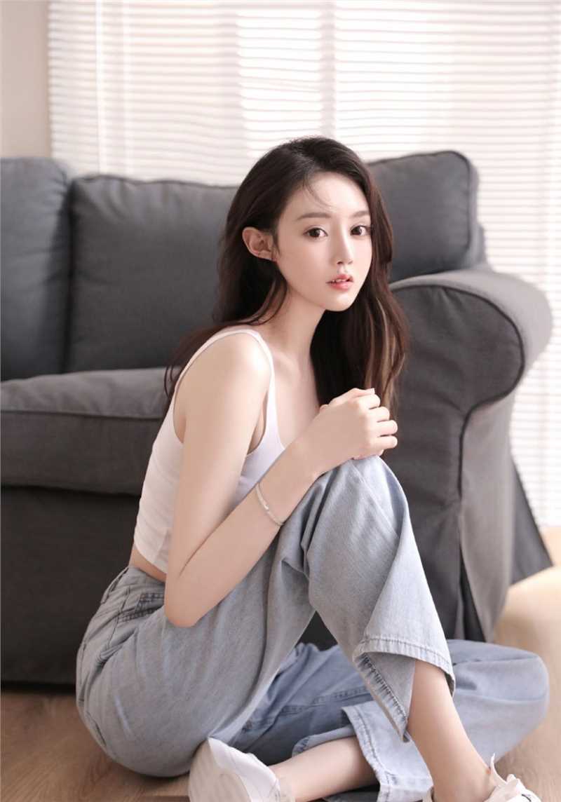 精选极品美女高腰阔腿裤甜美性感风图片图册