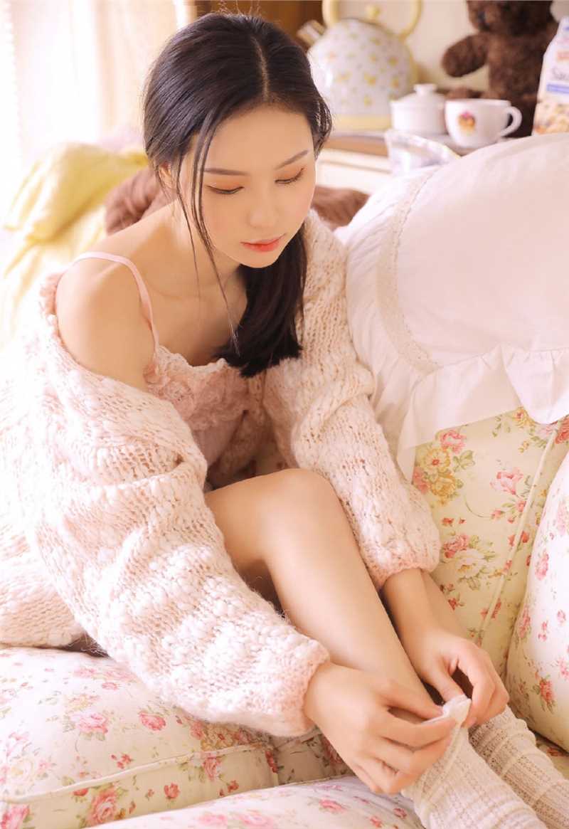 高清少女粉色吊带裙甜美清新风格合集图册