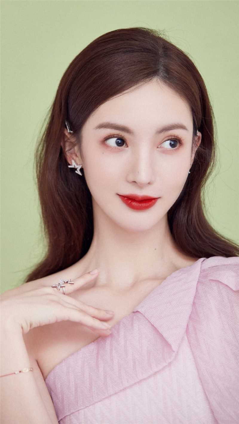 优质金晨小姐姐性感直角肩纤瘦身材美艳相册