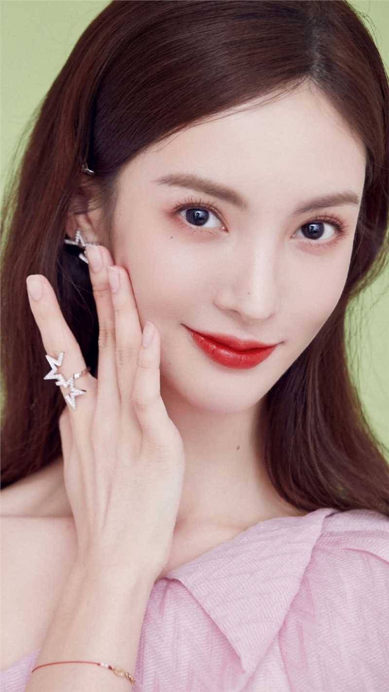 优质金晨小姐姐性感直角肩纤瘦身材美艳相册