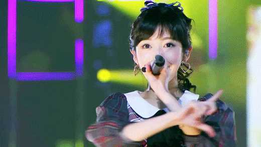 最全AKB48成员渡边麻友甜美可爱风舞台照壁纸