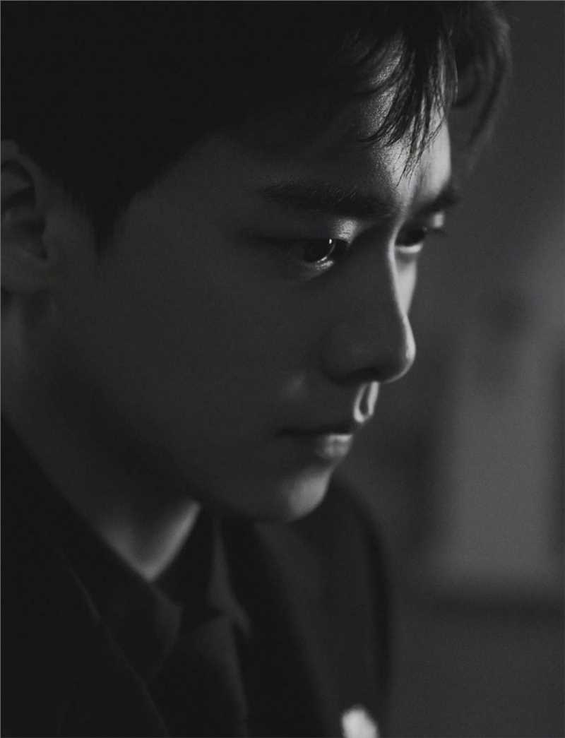 高清古装男神李易峰西装忧郁风格氛围感时尚大片图集